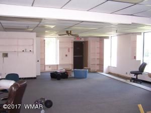 40 S 11th St, Show Low, AZ 85901
